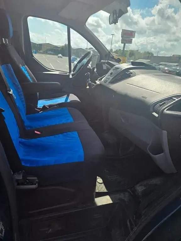 Käytetty Ford Transit Custom 131 HP (96 kW) 2017 Sininen Tila-auto