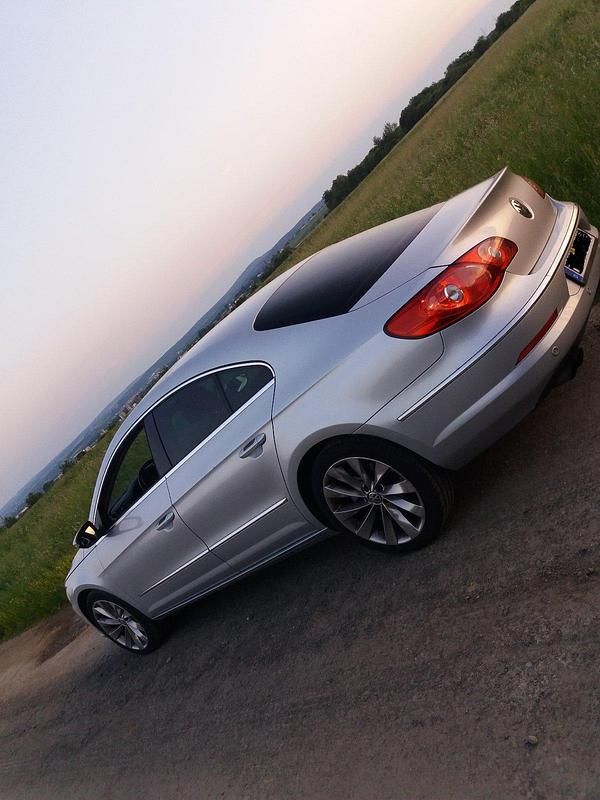 Gebraucht VW Passat 160 PS (117 kW) 2008 Silber Limousine