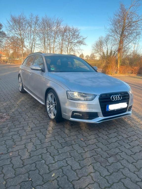 Gebraucht Audi A4 S-Line 204 PS (150 kW) 2014 Silber Kombi
