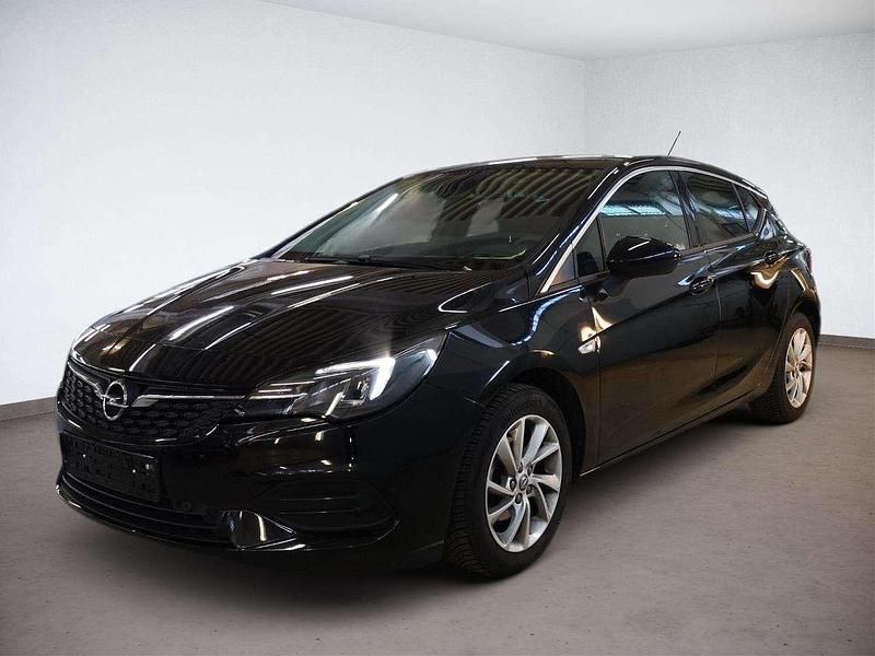 Onyx schwarz Gebraucht 2021 Opel Astra S Limousine | 18.450 € (Teuer) - Bild 1/4