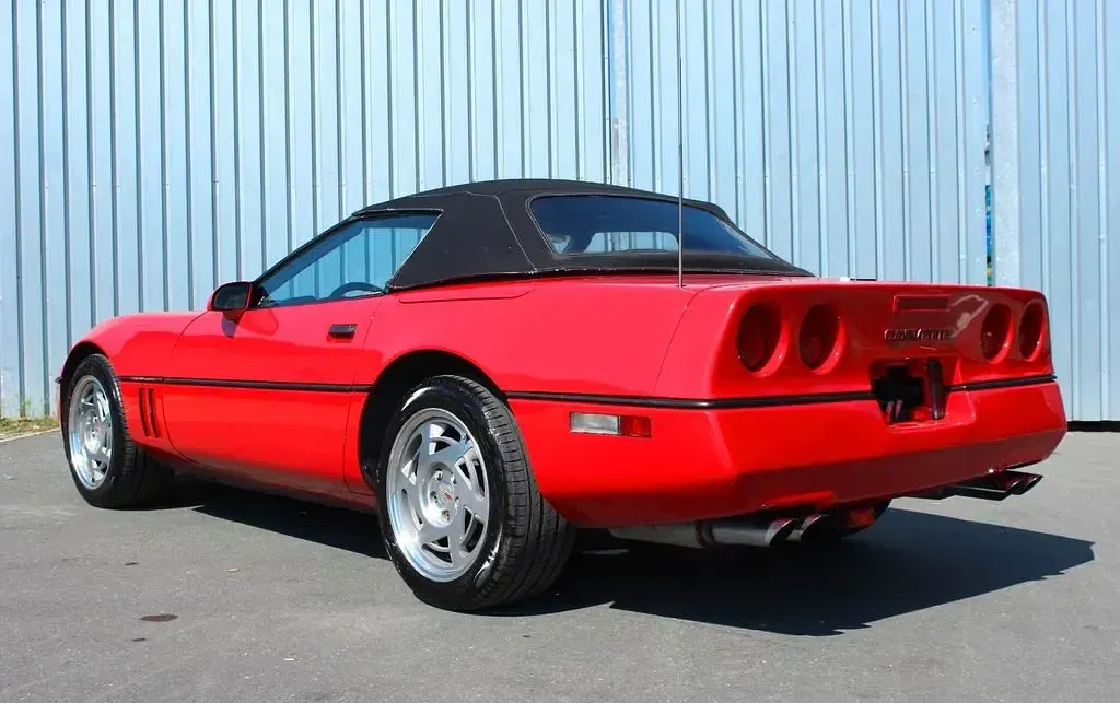 Second-hand Corvette C4 243 CP (178 kW) 1990 Roșu Cabrio
