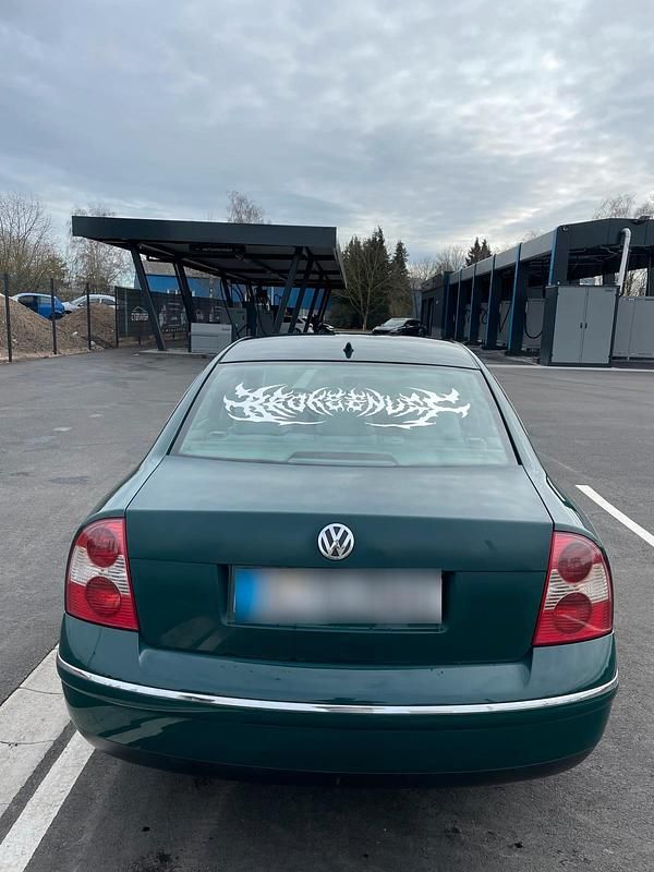 Gebraucht VW Passat 163 PS (119 kW) 2003 Grün Limousine