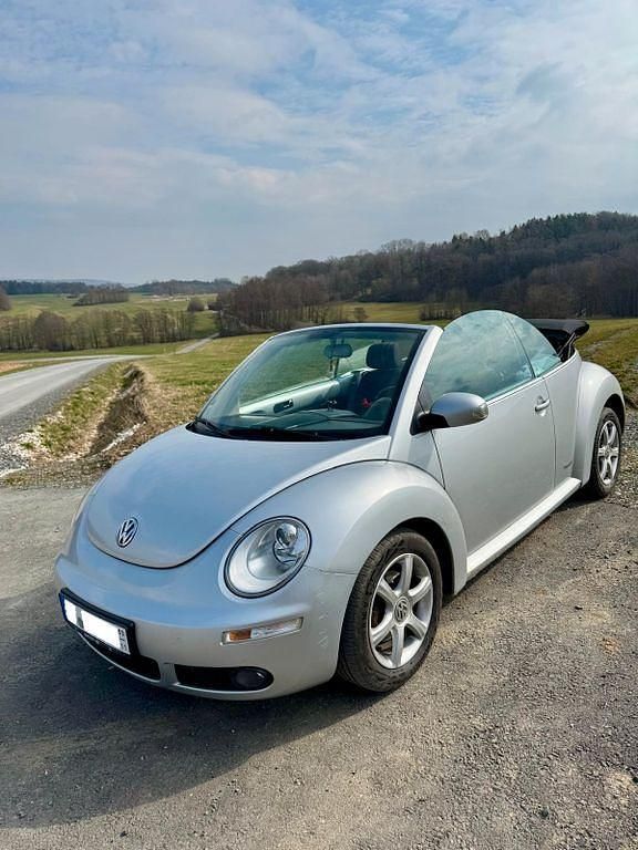 Gebraucht VW New Beetle Freestyle 105 PS (77 kW) 2010 Silber Kleinwagen