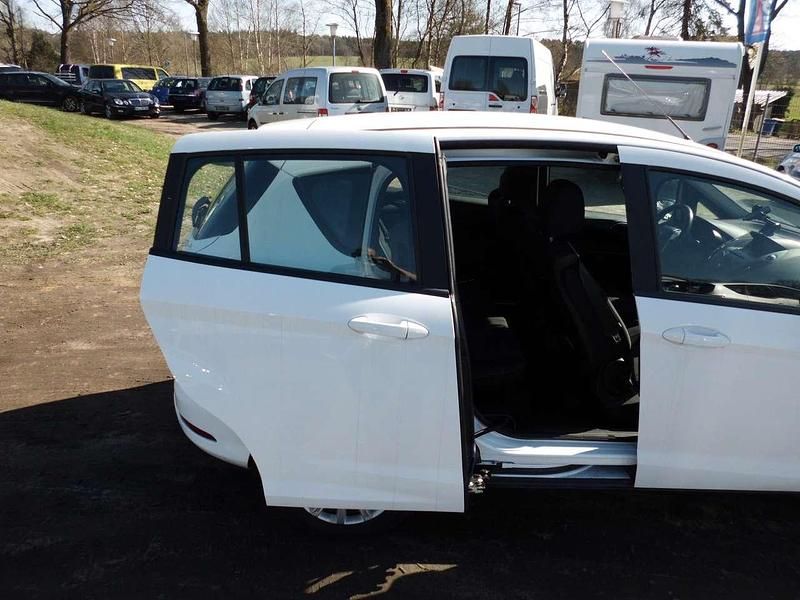 Gebraucht Ford B-MAX Trend 101 PS (74 kW) 2013 Frostweiß Van / Kleinbus