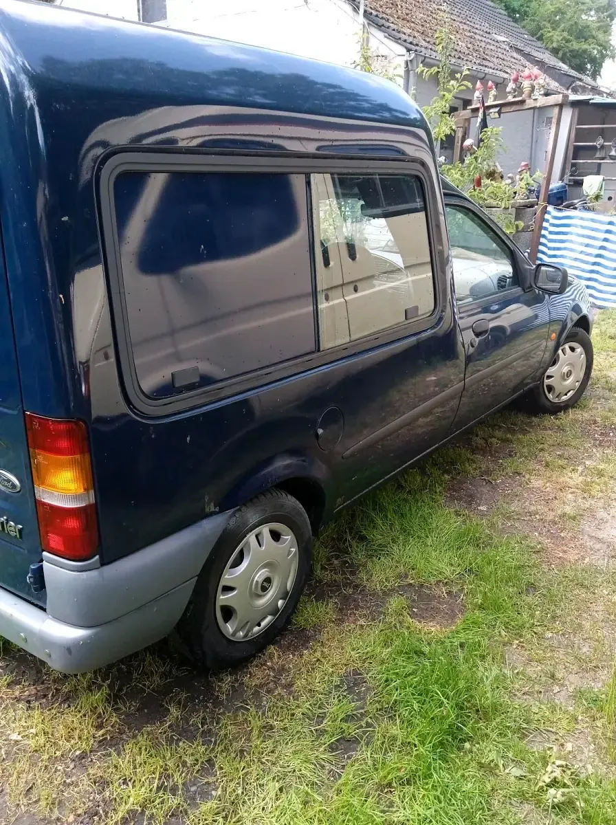 Gebraucht Ford Courier 1998 Van / Kleinbus