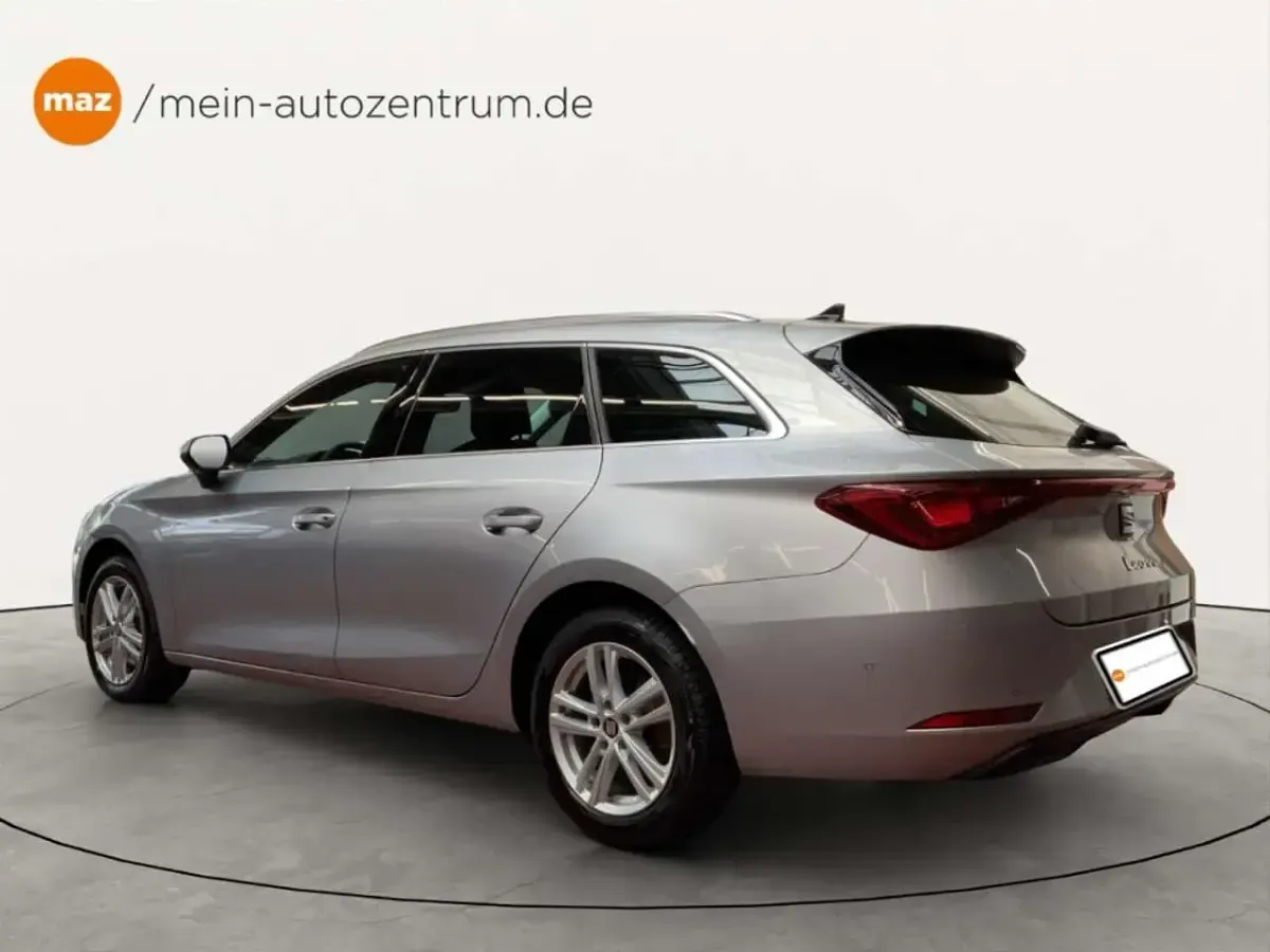 Gebraucht Seat Leon XCELLENCE 150 PS (110 kW) 2022 Urban silber Kombi