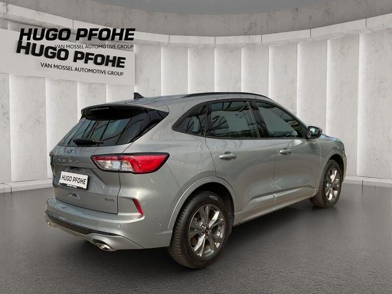 Gebraucht Ford Kuga ST-Line 224 PS (164 kW) 2024 Silber SUV