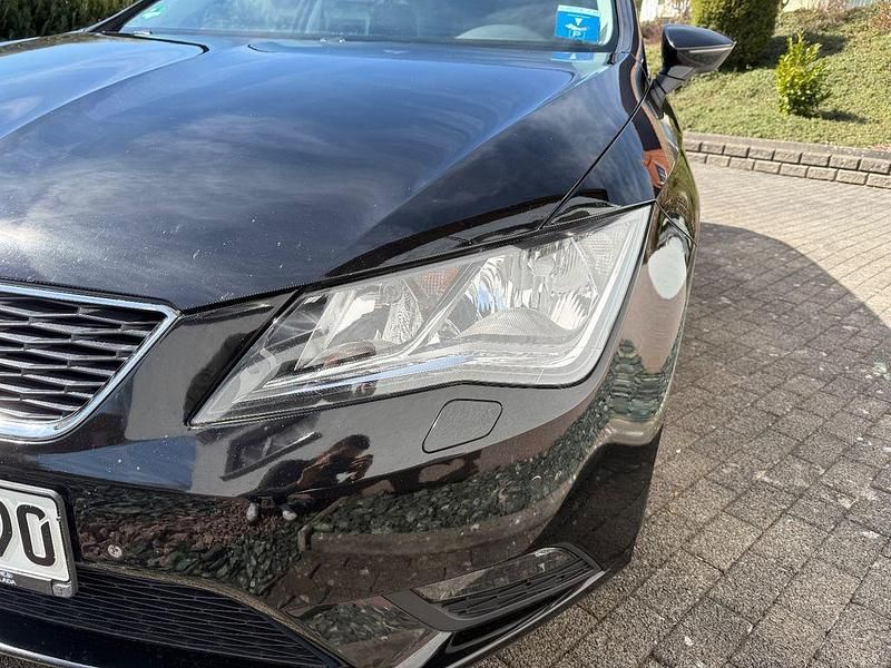 Second-hand Seat Leon ST 125 CP (91 kW) 2015 Negru Break