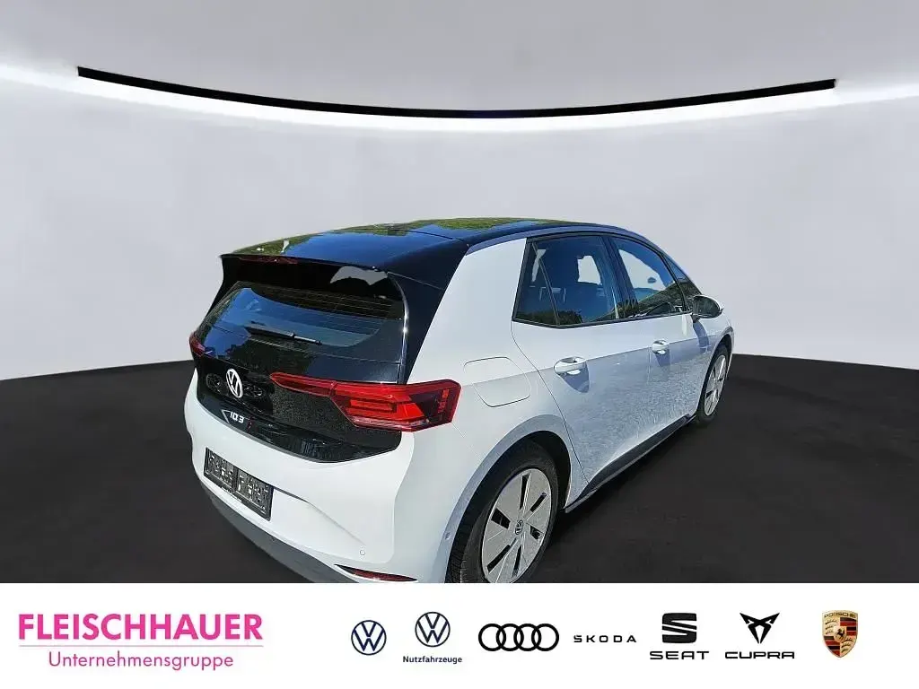 Gebraucht VW ID.3 Pro 150 kW (204 PS) 2024 Gletscherweiß metallic Kleinwagen
