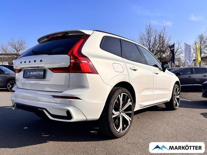 Gebraucht Volvo XC60 Plus 197 PS (144 kW) 2023 Weiss SUV