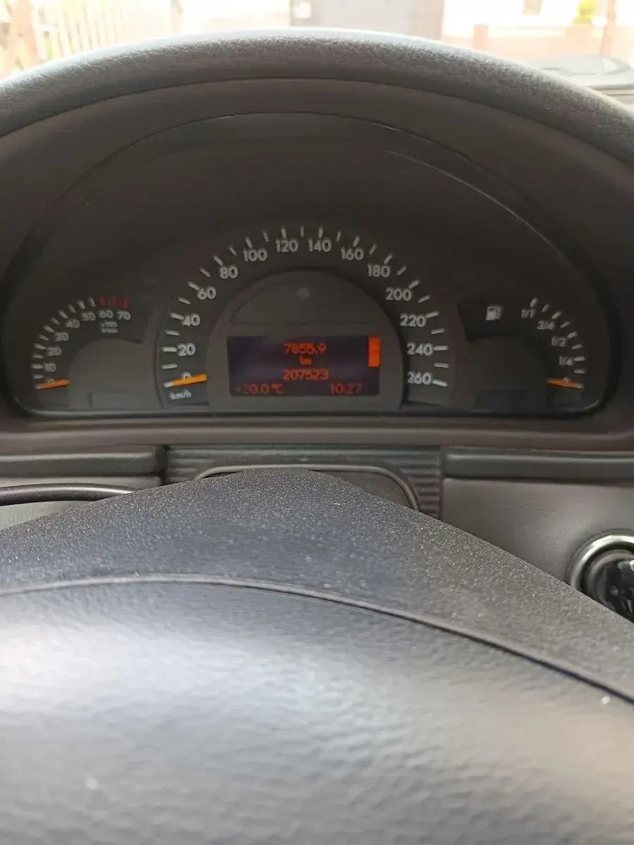 Gebraucht Mercedes C180 Elegance 143 PS (105 kW) 2004 Silber Kombi