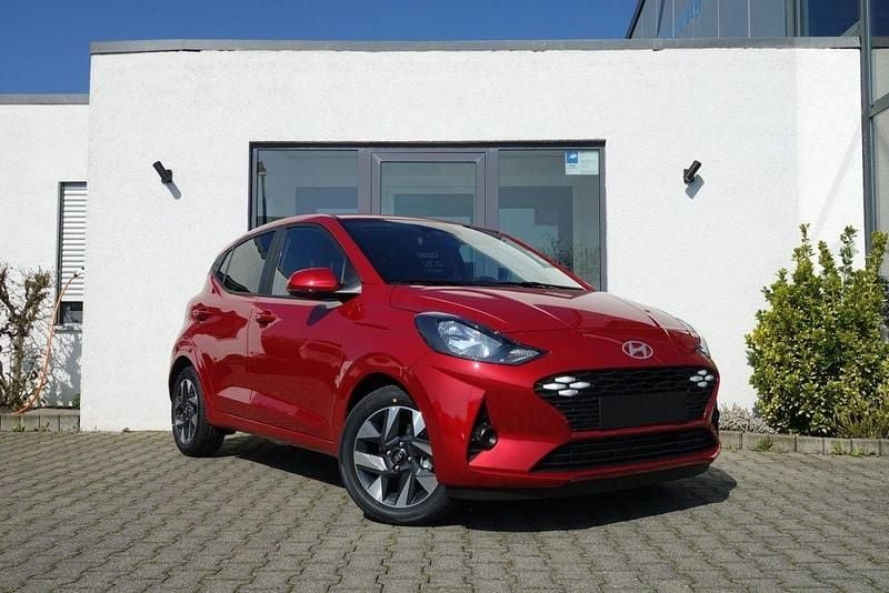 Wr7 dragon red mineraleffekt Neu 2025 Hyundai i10 Trend Kleinwagen | 16.970 € (Guter Preis) - Bild 1/4