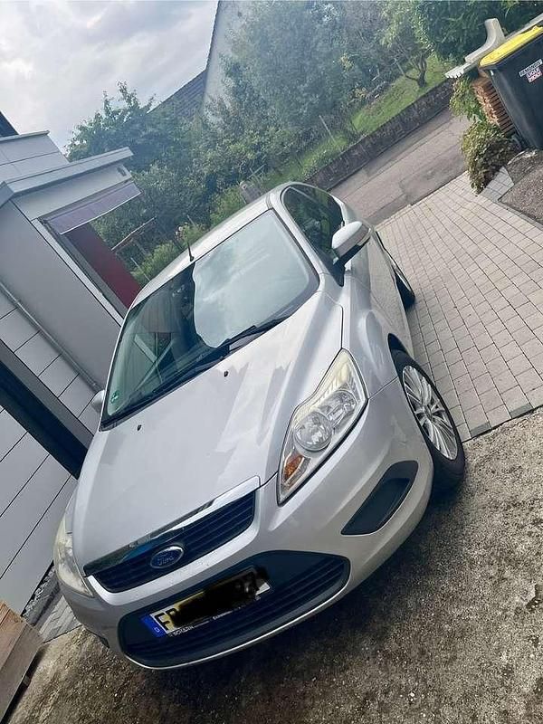 Silber Gebraucht 2008 Ford Focus Style Kleinwagen | 1.950 € (Fairer Preis) - Bild 1/4
