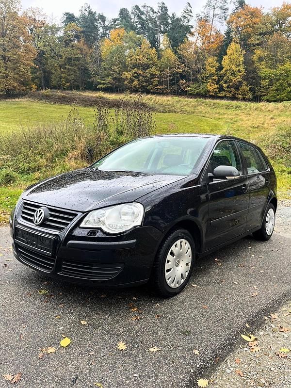 Schwarz Gebraucht 2006 VW Polo Limousine | 2.299 € (Fairer Preis) - Bild 1/4