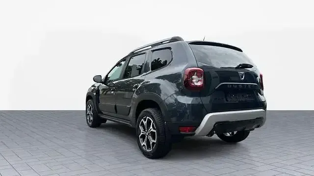 Gebraucht Dacia Duster Prestige 150 PS (110 kW) 2021 Grau SUV