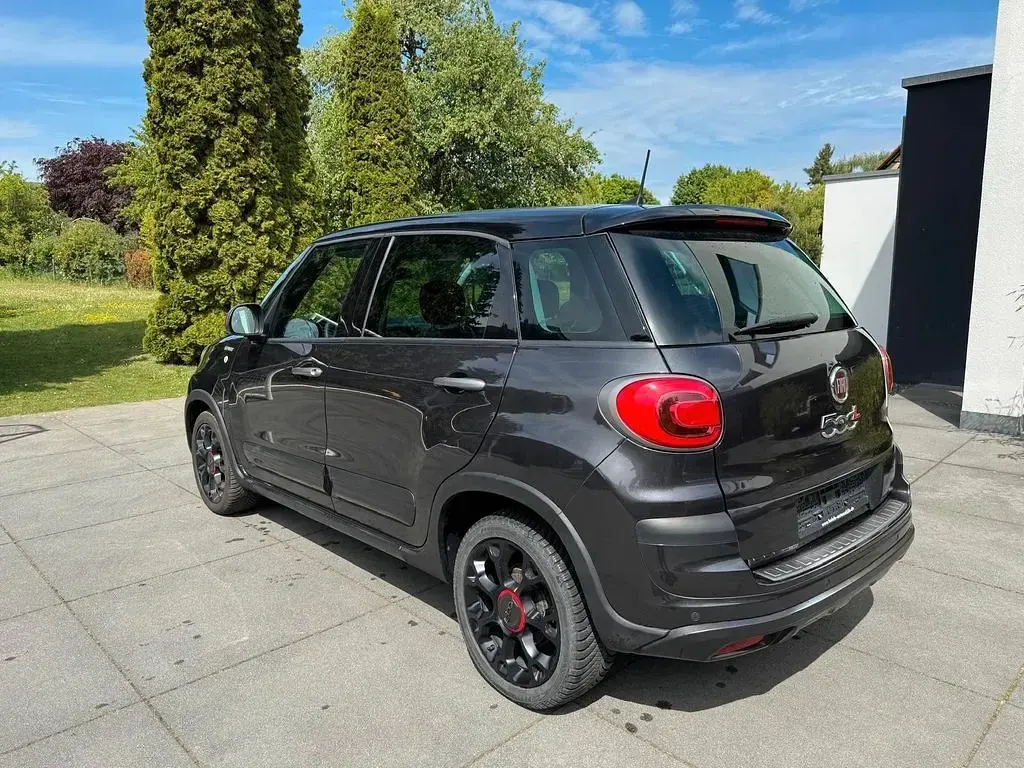 Gebraucht Fiat 500L Sport 125 PS (91 kW) 2020 Schwarz Van / Kleinbus