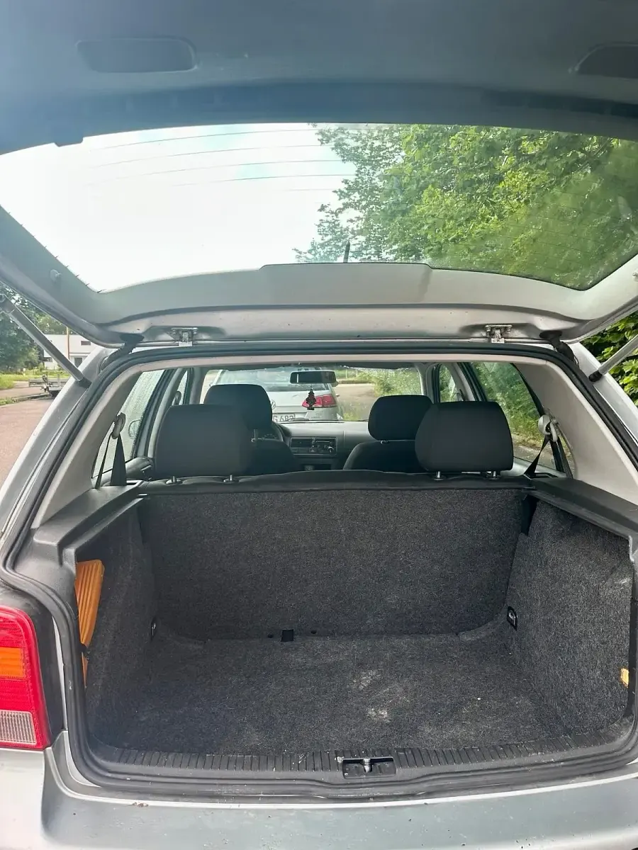 Gebraucht VW Golf IV 75 PS (55 kW) 2001 Silber Kleinwagen