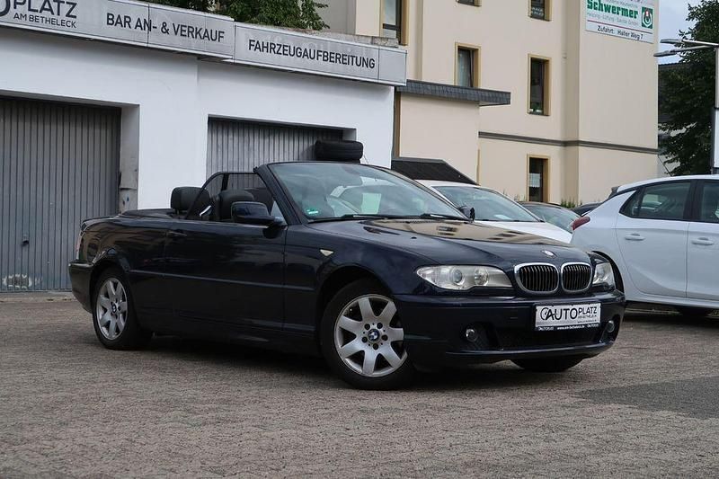 Blau Gebraucht 2004 BMW 318 Cabriolet Sport Line Cabrio | 6.500 € (Fairer Preis) - Bild 1/4