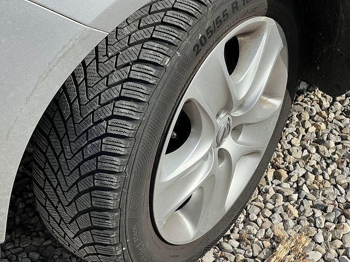 Gebraucht Opel Meriva drive 140 PS (102 kW) 2015 Silber Van / Kleinbus