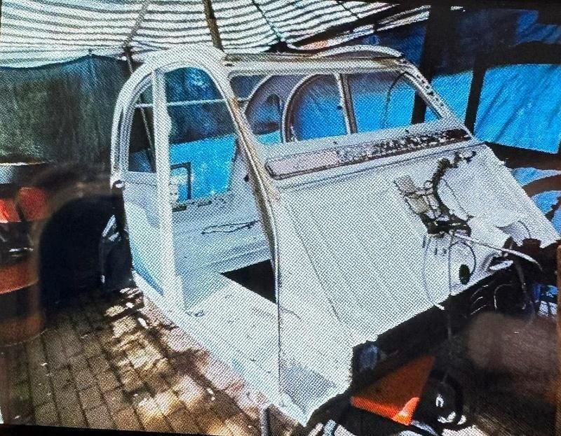 Weiß Gebraucht 1985 Citroën 2CV Kleinwagen | 8.500 € - Bild 1/3