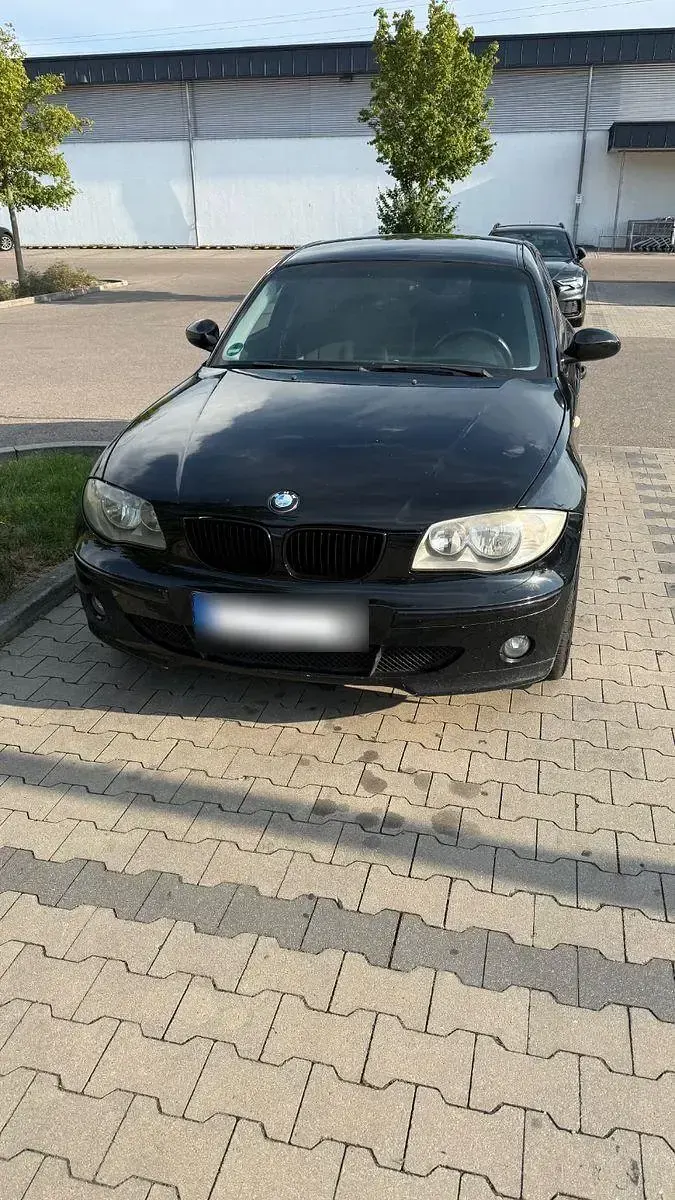 Gebraucht BMW 120 163 PS (119 kW) 2005 Schwarz Kleinwagen