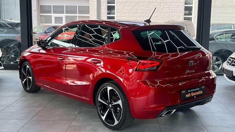 Gebraucht Seat Ibiza Beats 110 PS (80 kW) 2022 Rot Limousine