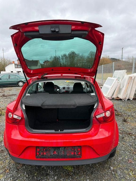 Gebraucht Seat Ibiza SC Reference 86 PS (63 kW) 2011 Rot Kleinwagen