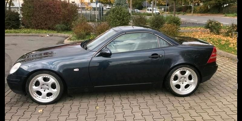 Schwarz Gebraucht 1997 Mercedes 230 Cabrio | 7.500 € (Guter Preis) - Bild 1/4