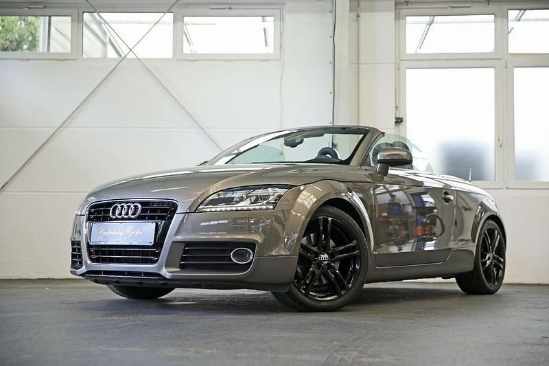 Grau Gebraucht 2011 Audi TT Roadster Sport Cabrio | 9.890 € (Guter Preis) - Bild 1/4