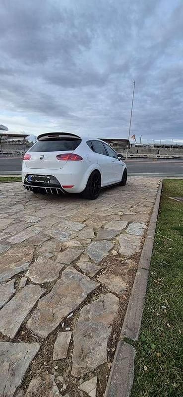 Gebraucht Seat Leon CUPRA 265 PS (194 kW) 2012 Limousine