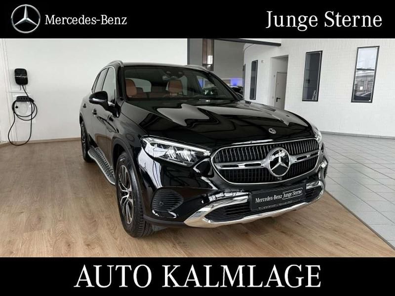 Gebraucht Mercedes GLC220 Avantgarde 197 PS (144 kW) 2024 Lack obsidianschwarz SUV
