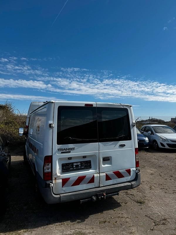 Second-hand Ford Transit 85 CP (62 kW) 2008 Alb
