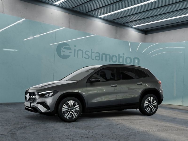 Grau Gebraucht 2024 Mercedes GLA180 SUV | 37.640 € (Fairer Preis) - Bild 1/3