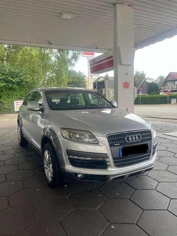 Silber Gebraucht 2007 Audi Q7 SUV | 5.300 € (Superpreis) - Bild 1/4