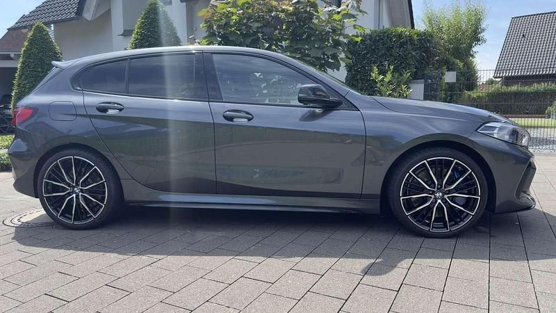 Gebraucht BMW M135 Performance 306 PS (225 kW) 2020 Grau Kleinwagen