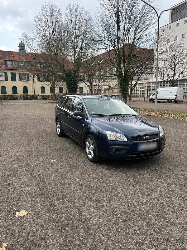 Second-hand Ford Focus 105 CP (77 kW) 2006 Albastru Break