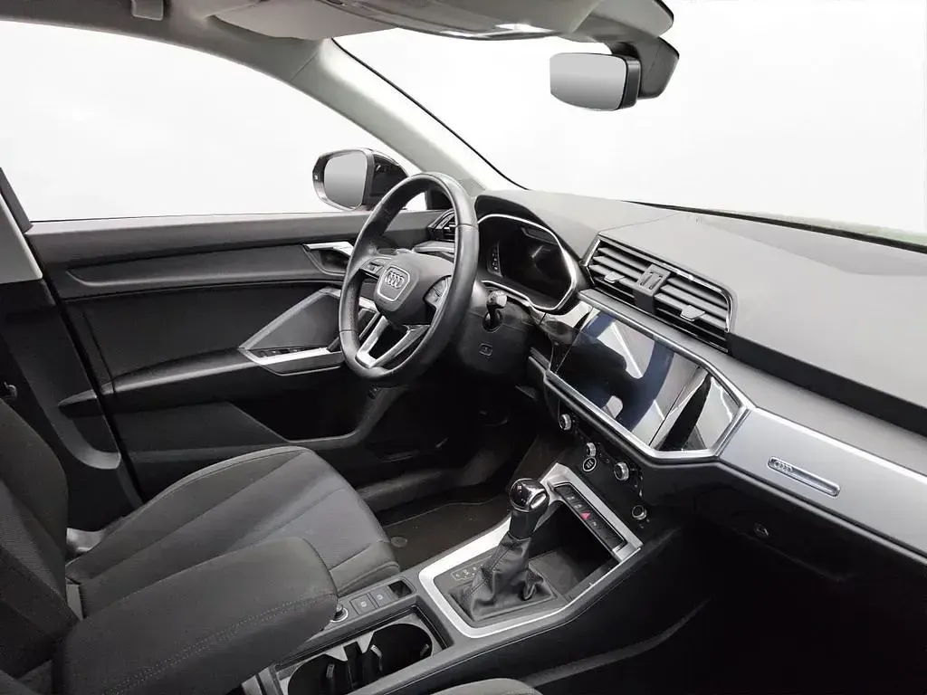 Gebraucht Audi Q3 Advanced 150 PS (110 kW) 2022 Mythosschwarz metallic SUV