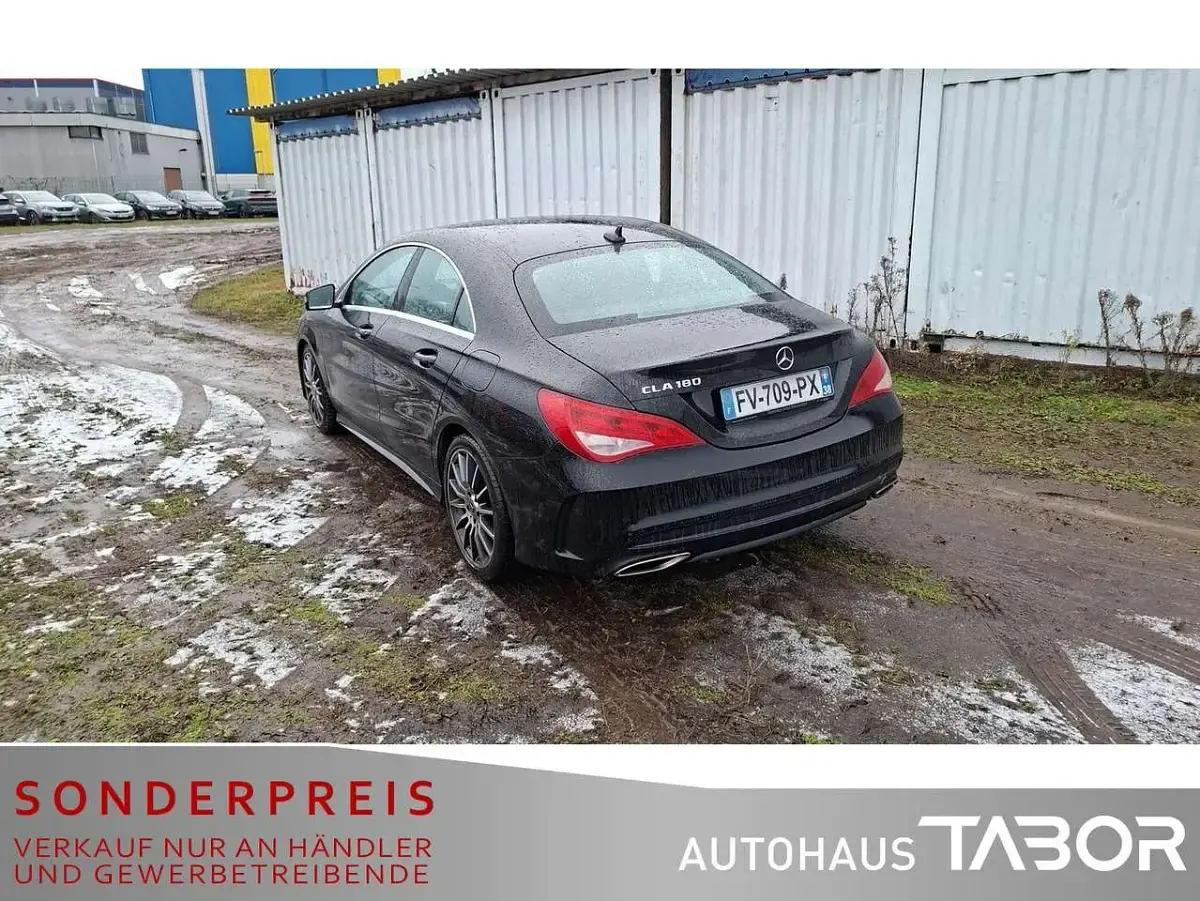 Gebraucht Mercedes CLA180 AMG line 122 PS (89 kW) 2017 Nachtschwarz Limousine
