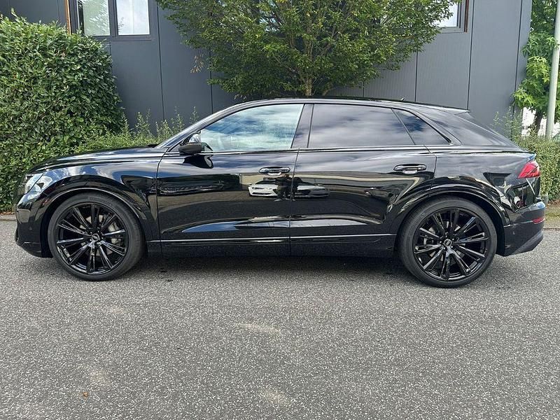 Schwarz Neu 2024 Audi Q8 SUV | 88.000 € (Superpreis) - Bild 1/4