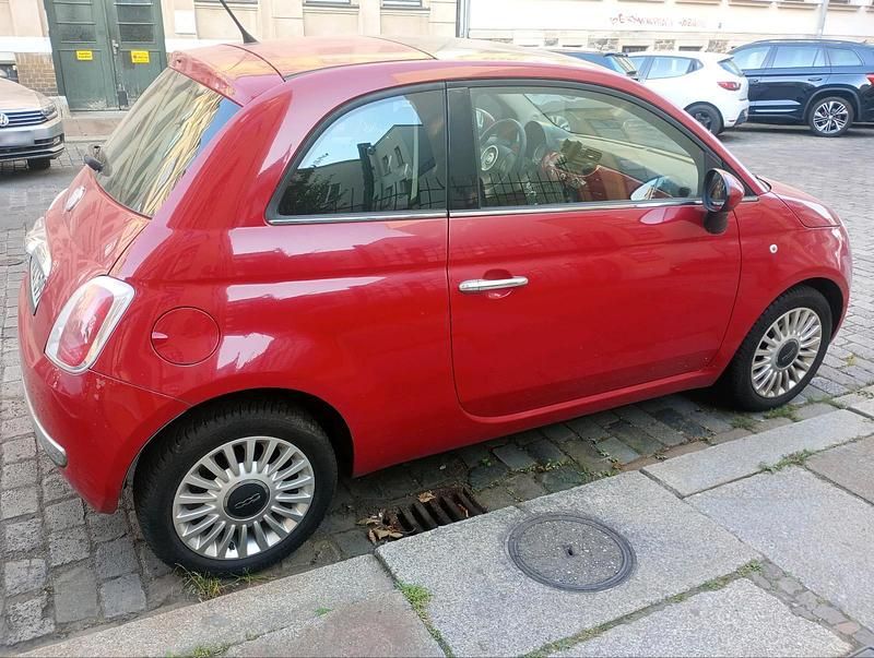 Gebraucht Fiat 500 Lounge 69 PS (50 kW) 2011 Rot Kleinwagen