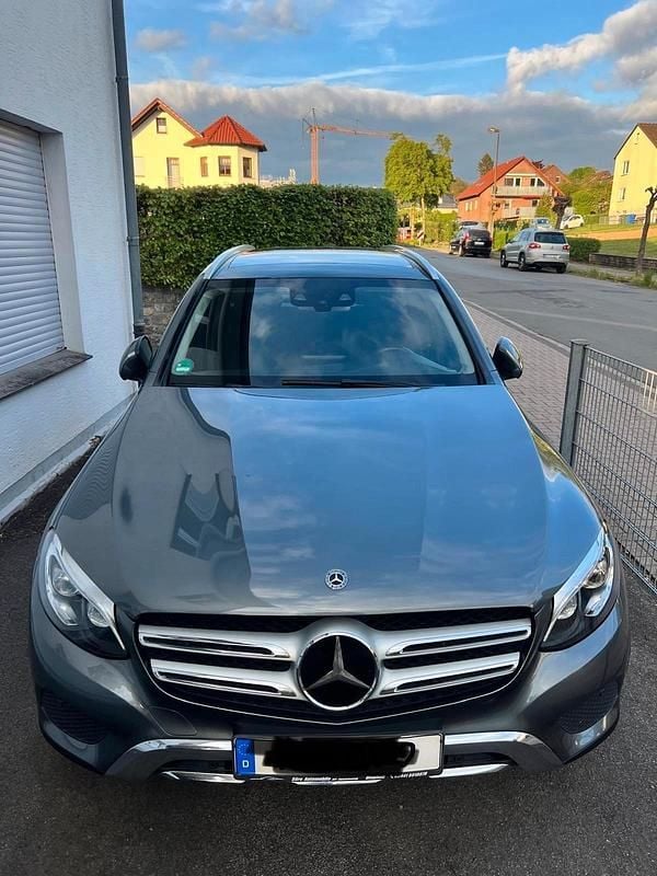 Gebraucht 2018 Mercedes GLC350 SUV | 25.200 € (Superpreis) - Bild 1/4