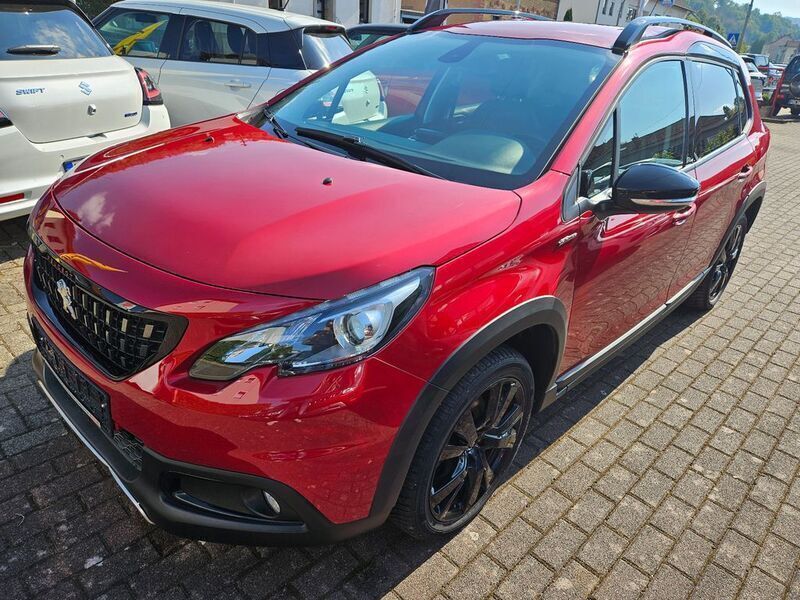 Rot Gebraucht 2017 Peugeot 2008 Allure SUV | 11.750 € (Teuer) - Bild 1/4