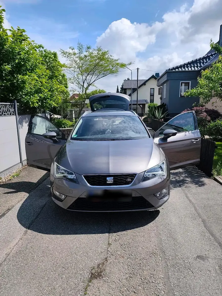 Gebraucht Seat Leon FR 150 PS (110 kW) 2015 Grau Kombi