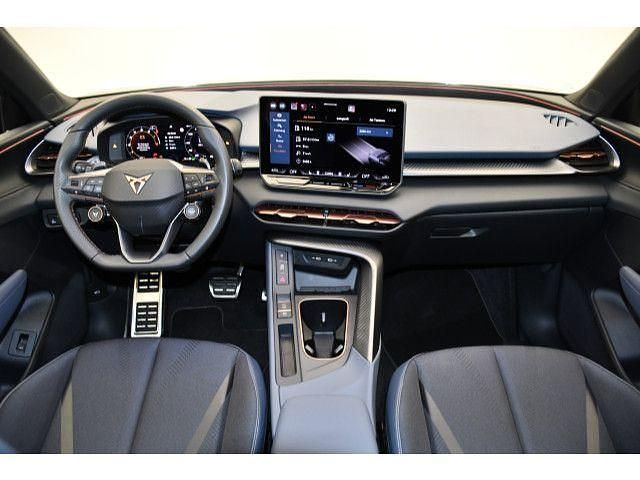 Second-hand Cupra Terramar 150 CP (110 kW) 2025 Albastru SUV