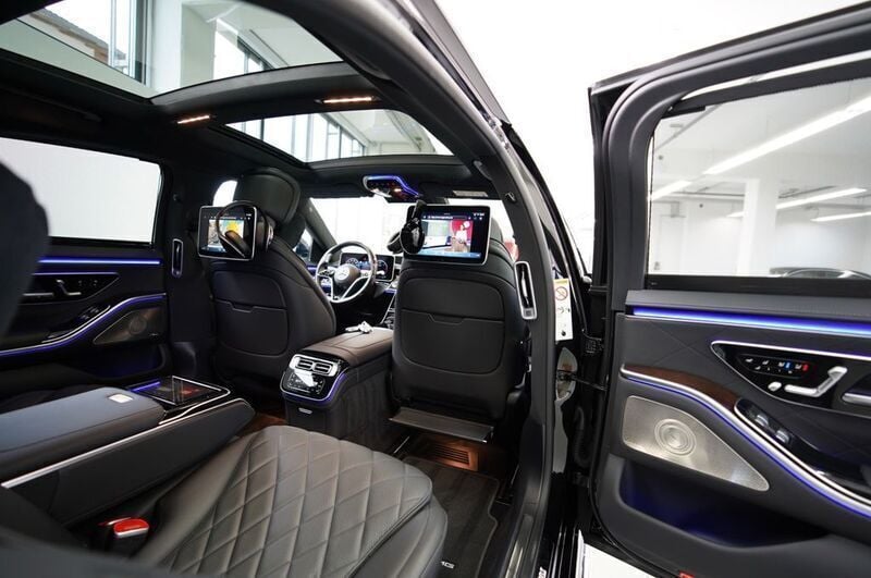 Schwarz Gebraucht 2024 Mercedes S450 AMG line Limousine | 109.490 € (Superpreis) - Bild 1/4