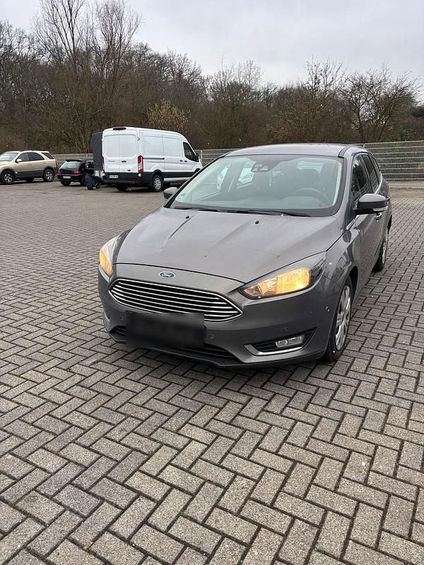Usata Ford Focus 2015 Marrone Station wagon