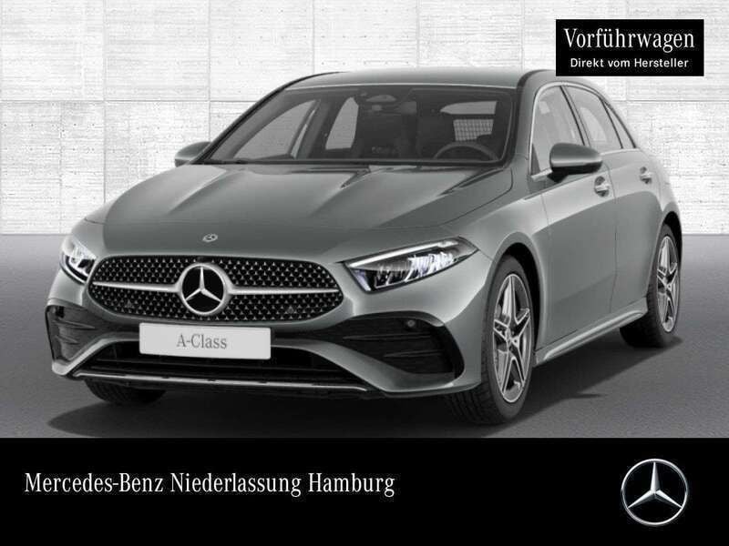 Mountain grau Gebraucht 2023 Mercedes A200 AMG Limousine | 33.450 € (Fairer Preis) - Bild 1/4
