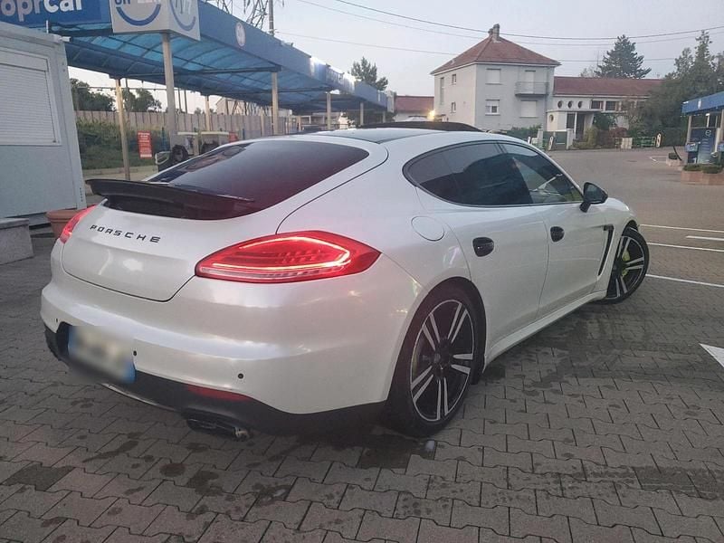 Gebraucht Porsche Panamera 245 PS (180 kW) 2014 Kleinwagen