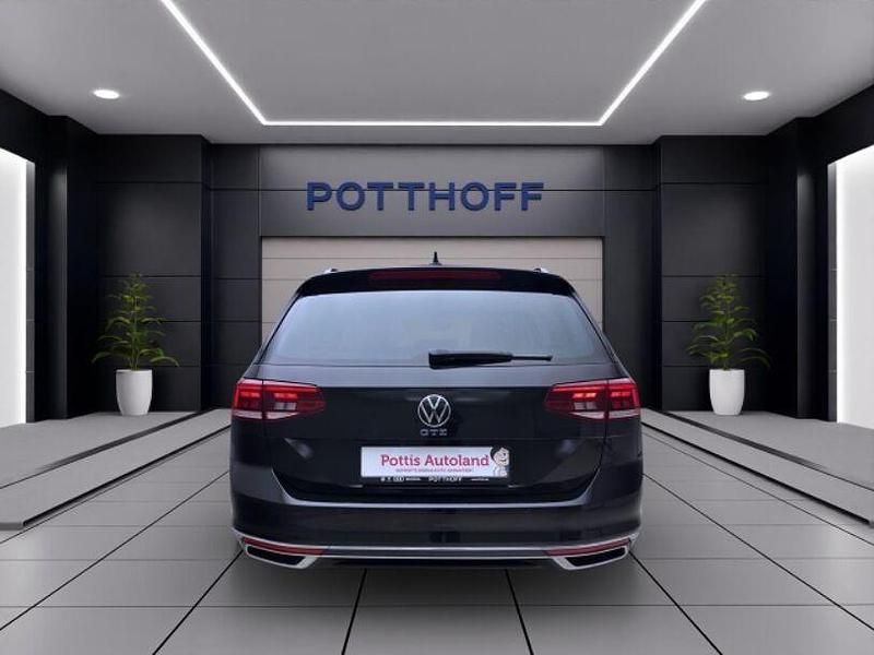 Usado VW Passat GTE 218 HP (160 kW) 2022 Preto Carrinha