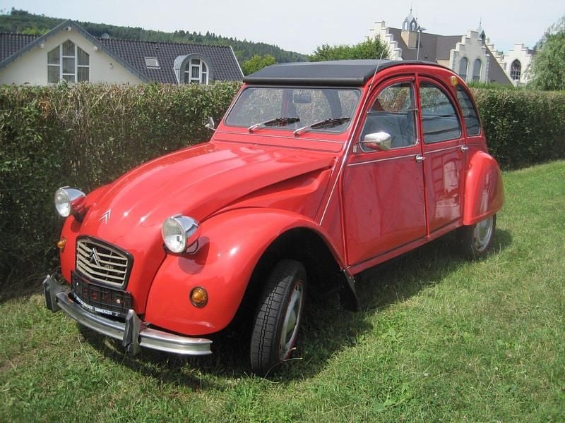 Rot Gebraucht 1985 Citroën 2CV Cabrio | 11.500 € - Bild 1/4